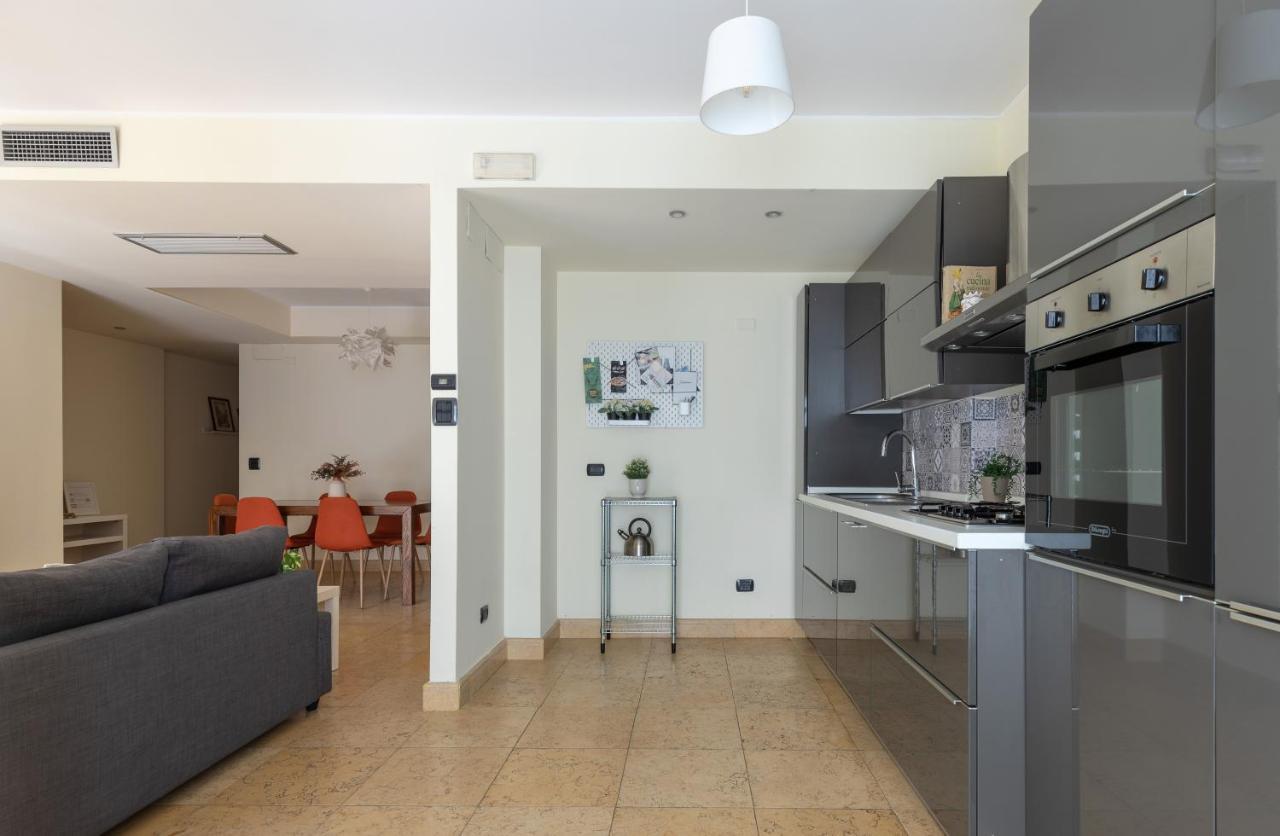 Relax Apartment Inn Catania Exterior photo